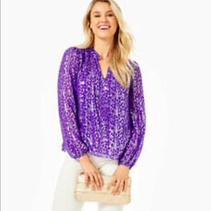 Beautiful Lilly Pulitzer Giana silk blouse . New with tag size M .